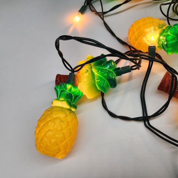 Pineapple Themed String Lights With 10 LED Bulbs Green & Yellow Plastic - Picture 3 of 6